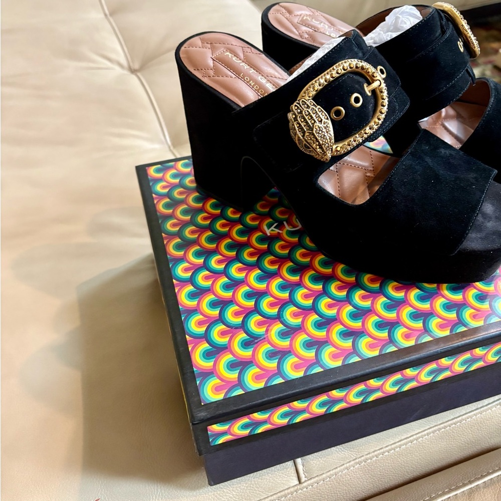 Black Elegant (Kurt Geiger Mayfair ) Platform Sandal